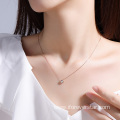 18k diamond pendant for women jewelry